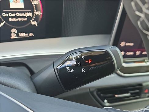New 2026 Volkswagen Tiguan SE AWD/4WD image 23