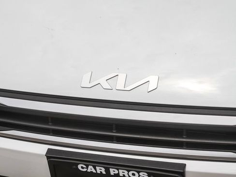 Certified 2025 Kia K4 FWD image 7