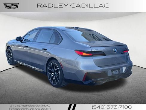 Used 2024 BMW 760i xDrive w/ Executive Package image 29