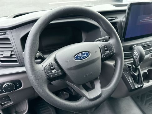 New 2026 Ford Transit 250 148 Medium Roof image 18