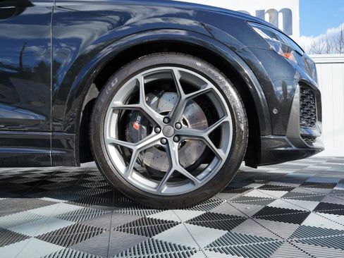 Used 2023 Audi RS Q8 AWD/4WD image 85