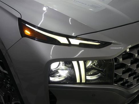 Used 2022 Hyundai Santa Fe Limited AWD/4WD image 15