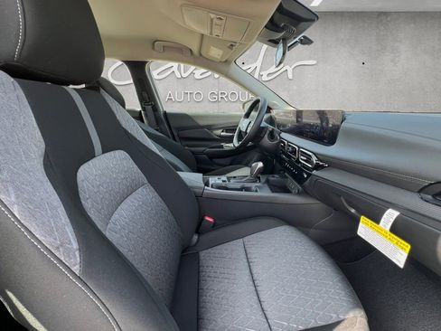 New 2026 Nissan Sentra SV image 24