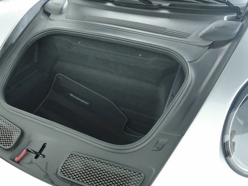 Used 2023 Porsche 911 Dakar image 10