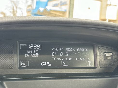 Used 2011 Honda Pilot EX-L image 19