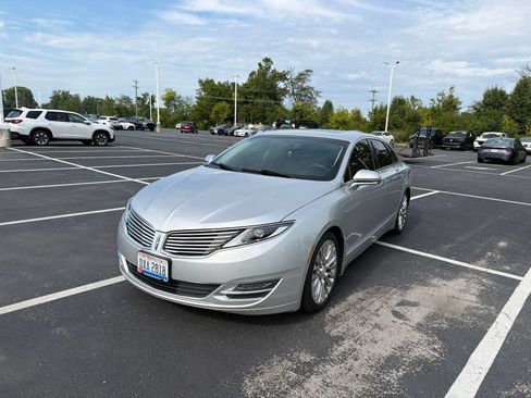 Used 2015 Lincoln MKZ AWD w/ Equipment Group 101A Select image 2