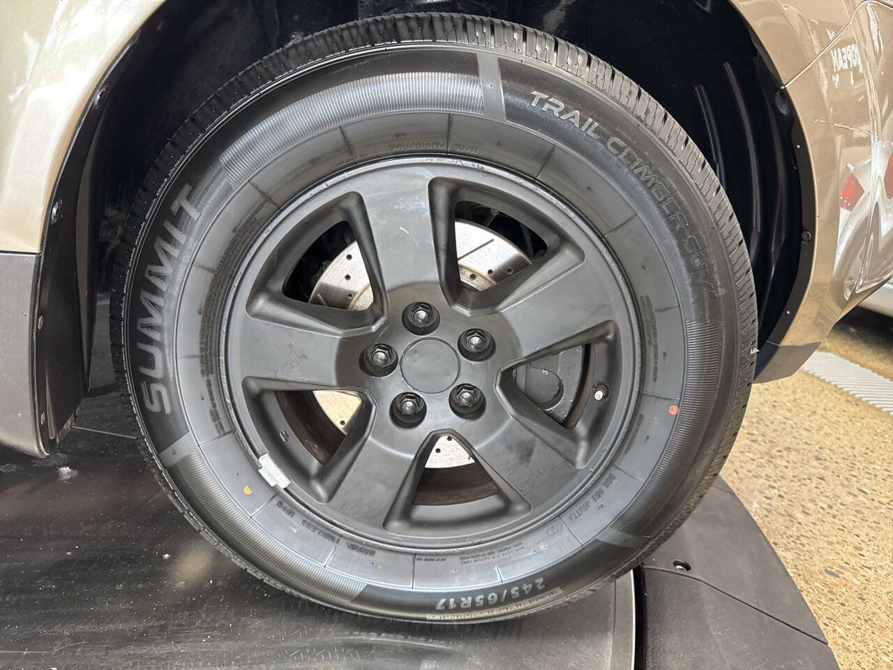 Used 2011 Honda Pilot EX-L image 39