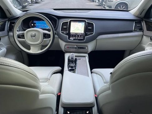 Certified 2024 Volvo XC90 B6 Ultimate AWD/4WD image 24