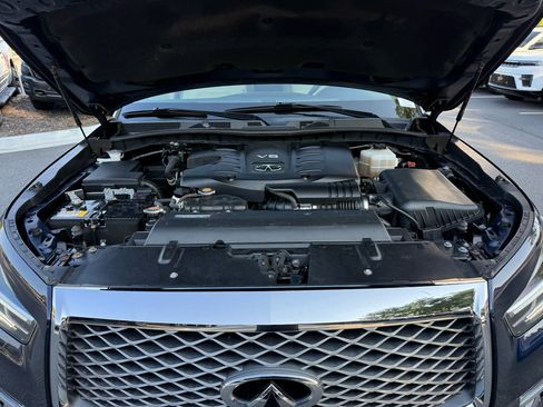 Used 2021 INFINITI QX80 Luxe w/ All-Season Package AWD/4WD image 31