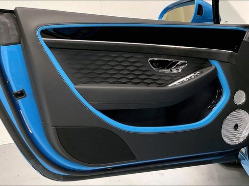 New 2025 Bentley Continental GT Speed image 19