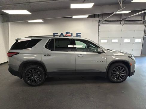 Used 2023 Chevrolet Traverse RS w/ LPO, Floor Liner Package AWD/4WD image 11