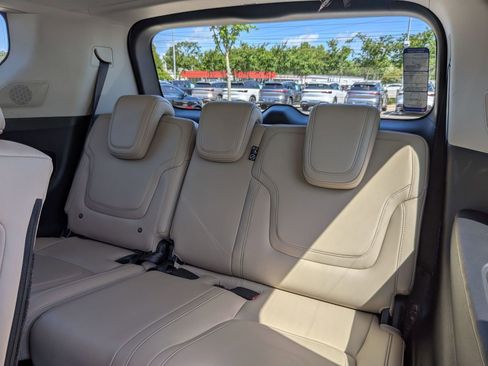Used 2026 INFINITI QX80 Pure w/ Cargo Package AWD/4WD image 32