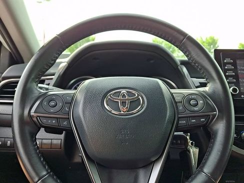 Used 2024 Toyota Camry SE FWD image 18