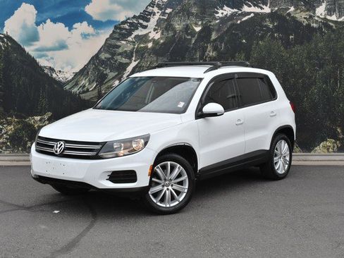Used 2017 Volkswagen Tiguan S AWD/4WD image 6