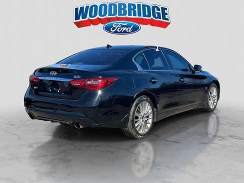 Used 2019 INFINITI Q50 Luxe w/ Essential Package (3.0T Luxe) image 4