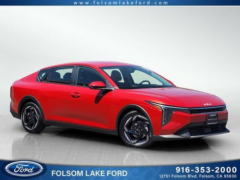 Used 2025 Kia K4 EX FWD image 1