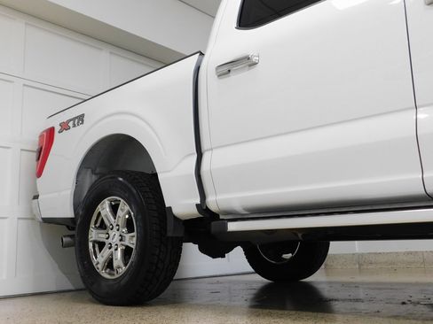 Used 2022 Ford F150 XLT w/ Equipment Group 301A Mid image 12