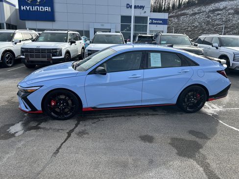 Used 2025 Hyundai Elantra N image 15