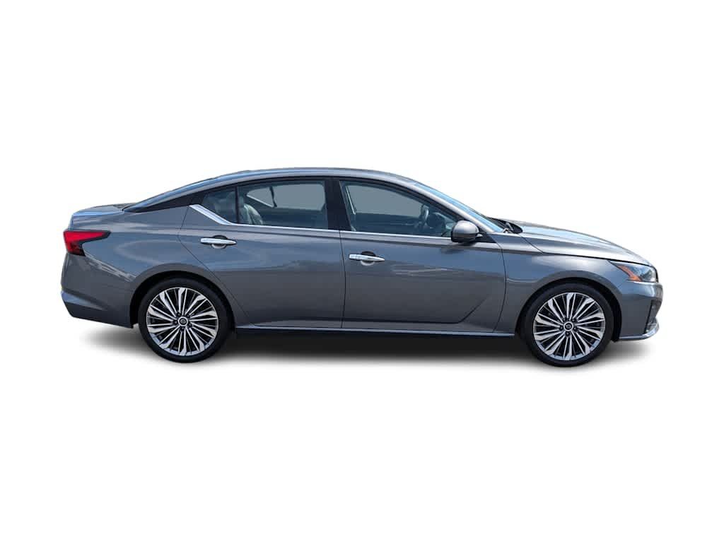 Used 2023 Nissan Altima 2.5 SL FWD image 4