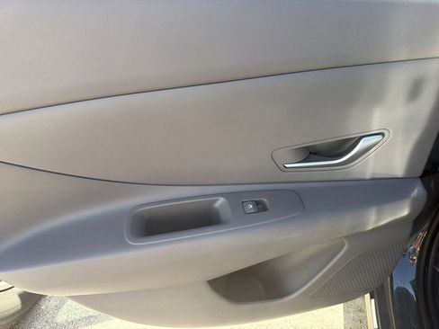 Used 2023 Hyundai Elantra Blue w/ Cargo Package FWD image 7
