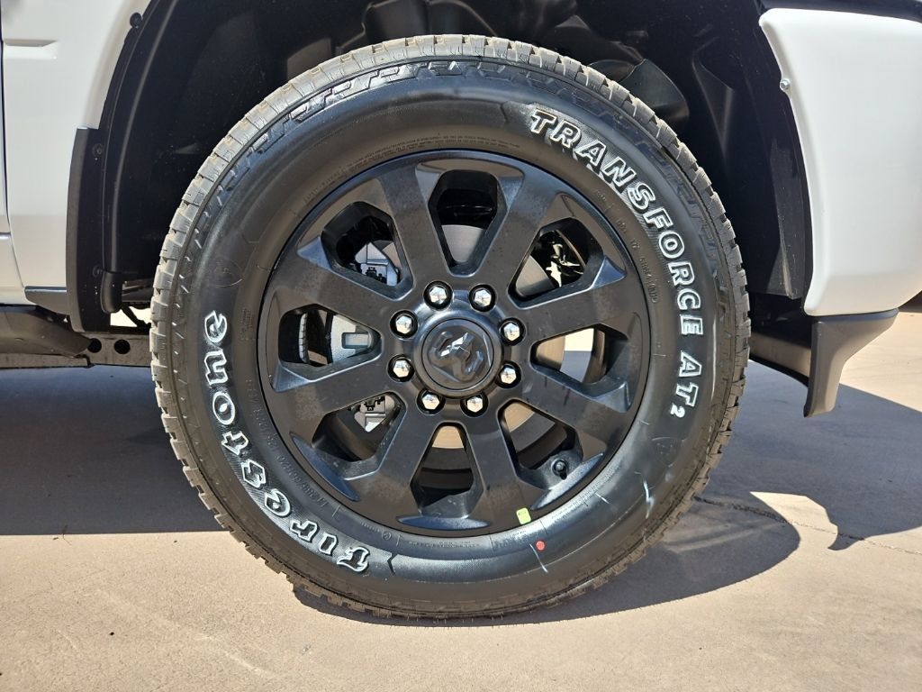 New 2026 RAM 2500 Laramie w/ Night Edition AWD/4WD image 10