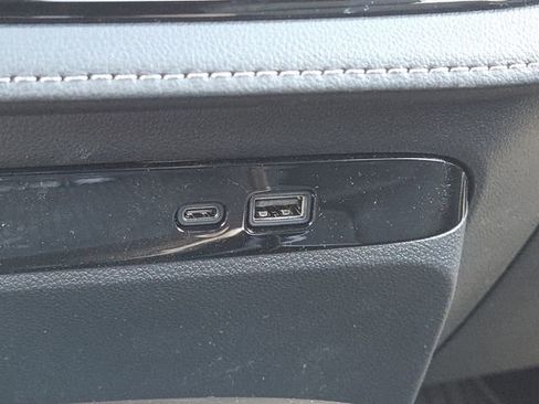 New 2026 Buick Enclave Avenir w/ Super Cruise Package image 9