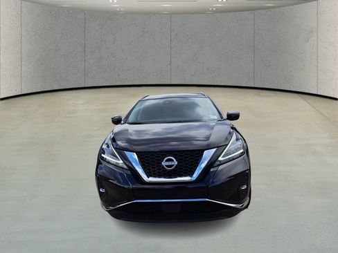 Used 2024 Nissan Murano SV image 2