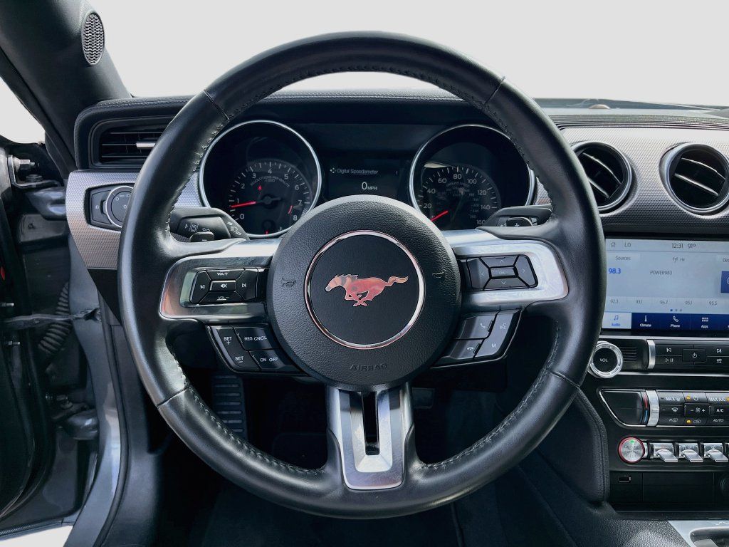 Used 2022 Ford Mustang GT w/ Equipment Group 301A RWD image 11