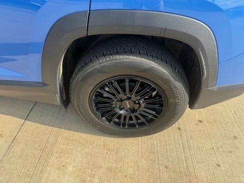 Used 2025 Chevrolet Equinox RS w/ Safety and Technology Package FWD image 37