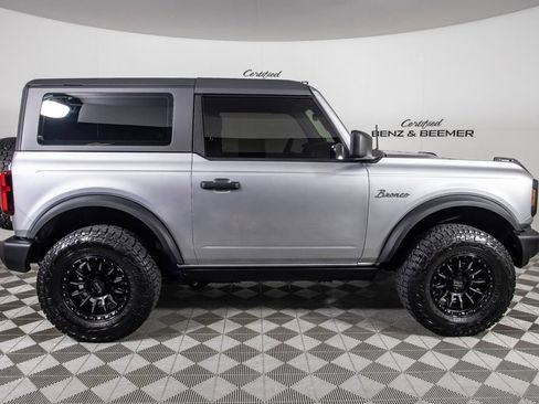Used 2021 Ford Bronco 2-Door AWD/4WD image 3