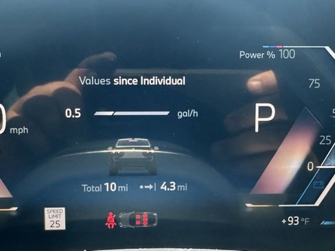 Used 2025 BMW 228i xDrive w/ Technology Package AWD/4WD image 21