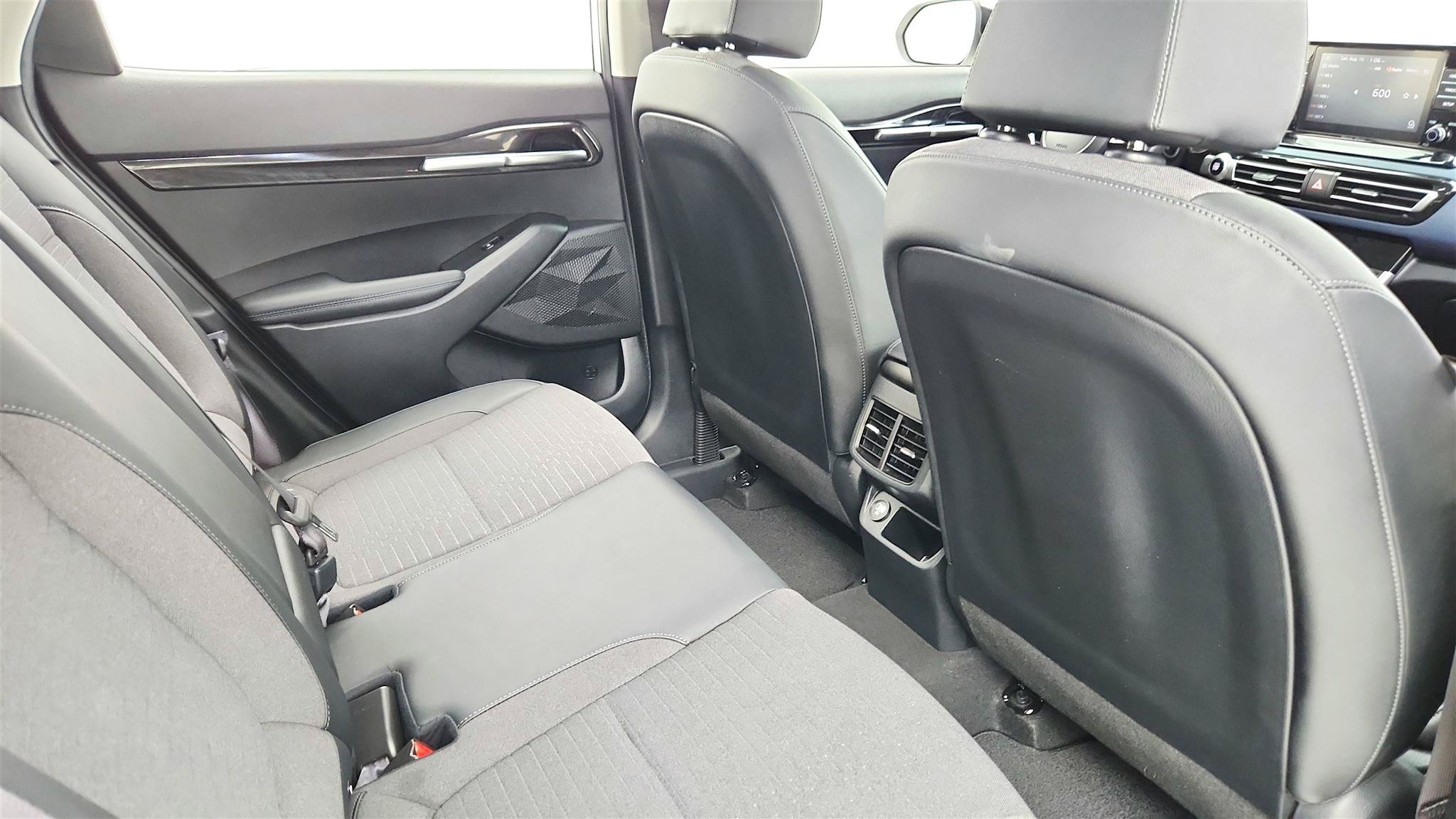 Used 2023 Kia Seltos S FWD image 20