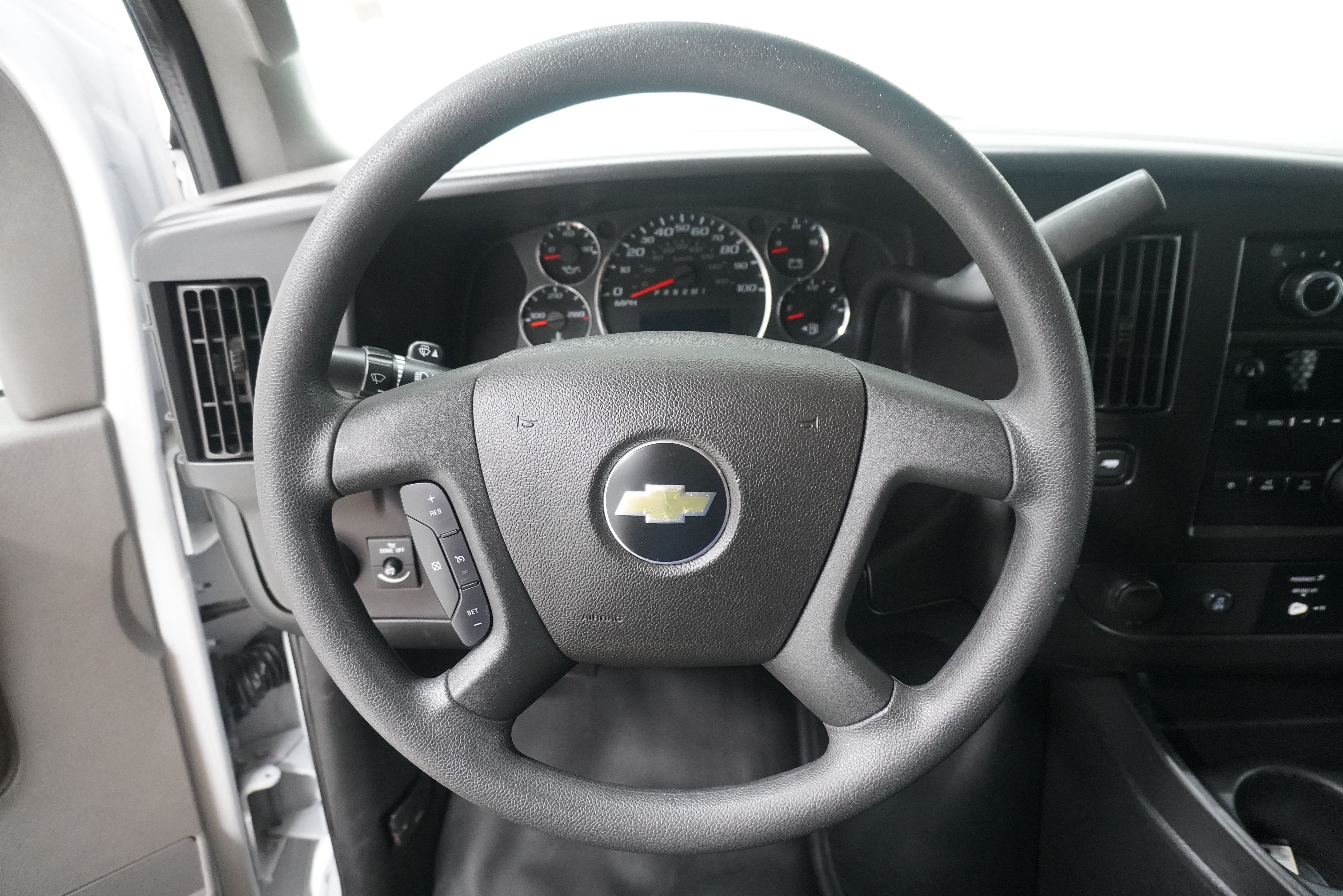 Used 2019 Chevrolet Express 2500 w/ Driver Convenience Package RWD image 12