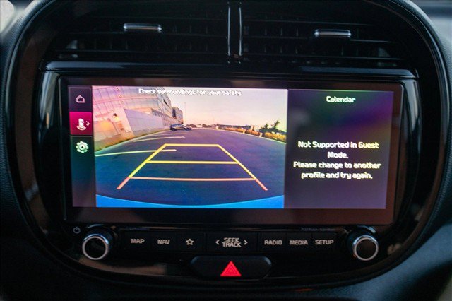 Used 2025 Kia Soul EX FWD image 16