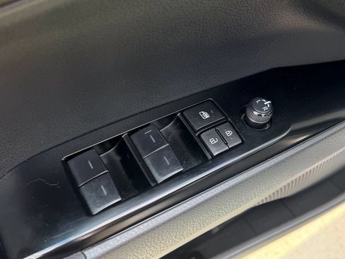 Used 2025 Toyota Camry LE FWD image 12