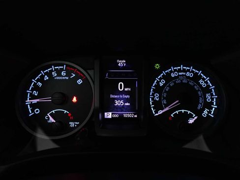 Used 2019 Toyota Tacoma TRD Sport w/ Technology Package image 19