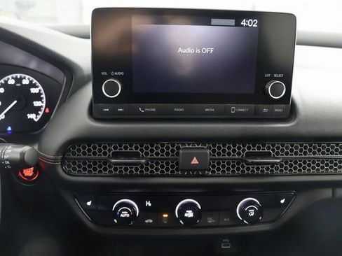 Used 2024 Honda HR-V Sport image 14