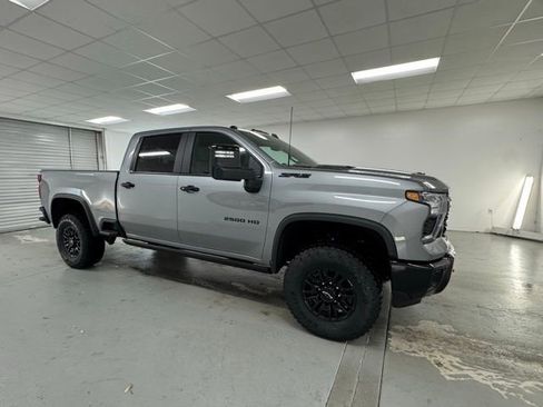 New 2026 Chevrolet Silverado 2500 ZR2 w/ LPO, Dark Essentials Package image 3