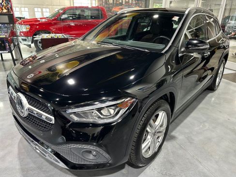 Used 2021 Mercedes-Benz GLA 250 4MATIC image 1