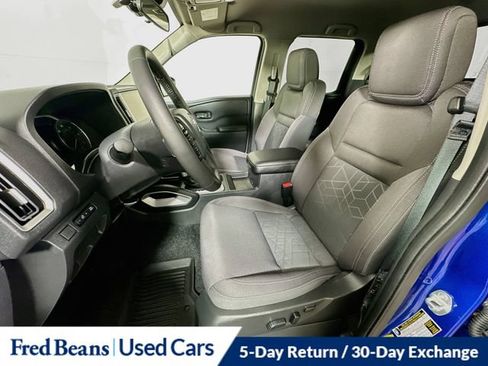Used 2026 Nissan Frontier SV w/ All-Weather Content Package AWD/4WD image 27