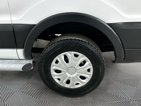 Used 2024 Ford Transit 250 Low Roof w/ Exterior Upgrade Package image 31