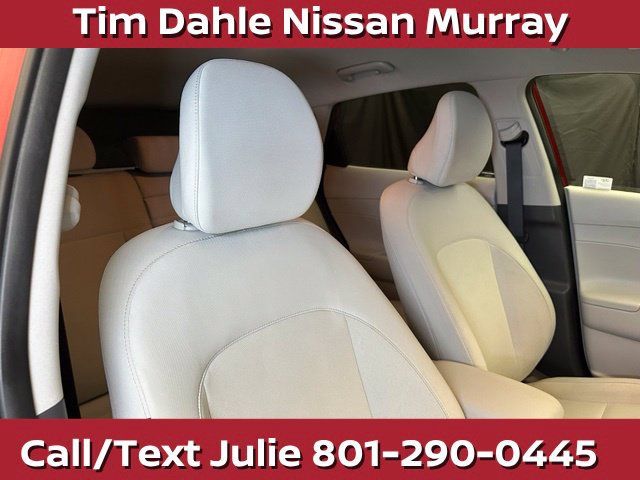 Used 2024 Hyundai Kona SEL AWD/4WD image 16