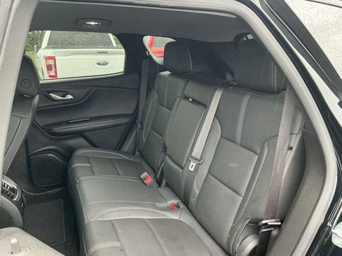 Used 2023 Chevrolet Blazer LT FWD image 24