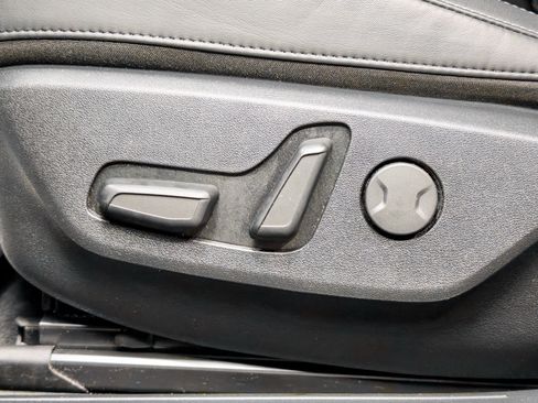 Used 2024 Kia EV6 Light AWD/4WD image 6