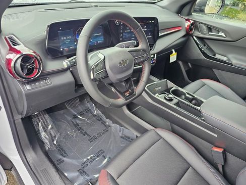 New 2026 Chevrolet Equinox RS w/ Safety and Technology Package AWD/4WD image 19