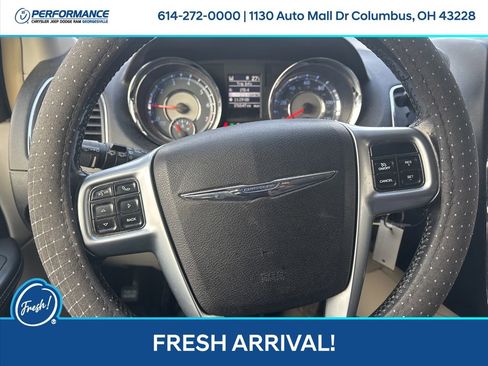 Used 2012 Chrysler Town & Country Touring w/ Entertainment Group #1 image 19