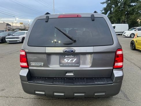 Used 2011 Ford Escape XLT image 6