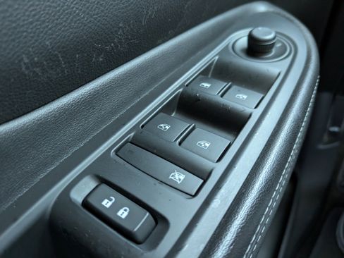 Used 2020 Buick Encore Preferred w/ Safety Package image 19