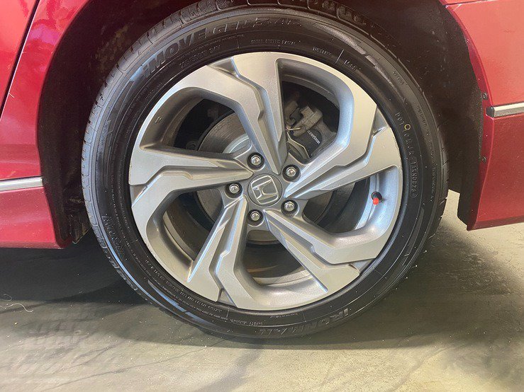 Used 2018 Honda Accord EX-L image 9