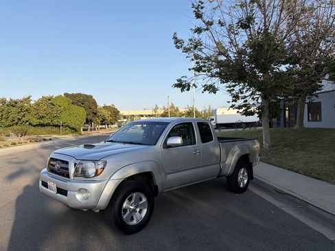 Used 2008 Toyota Tacoma PreRunner RWD image 7